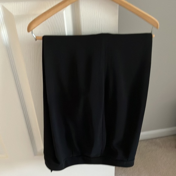 Kasper Fully Lined Jacket and Pants. Size 14P. Black - Picture 4 of 7